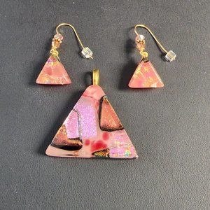 Allie Cat Coral Sands Pendant/Earring Set